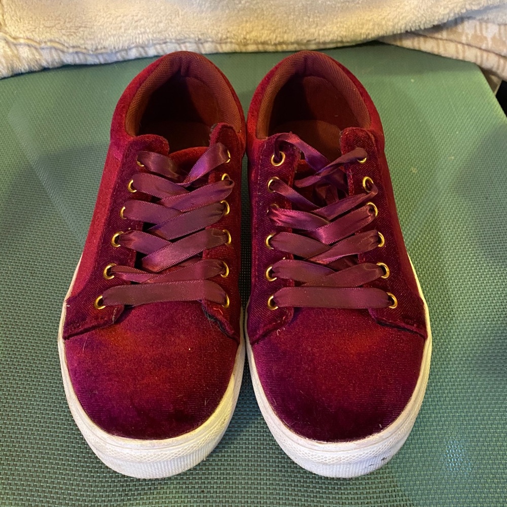 Burgundy sneakers